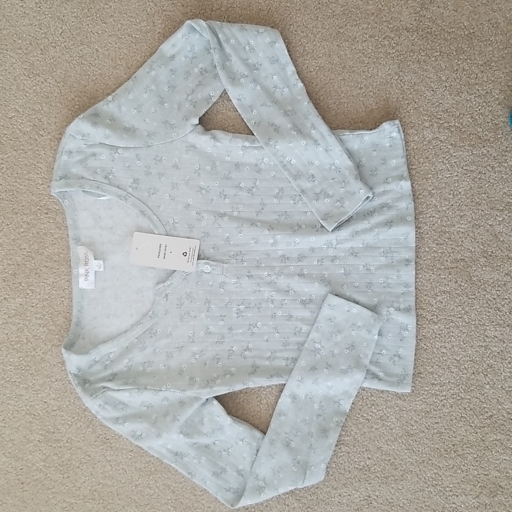 NWT Pink Rose crop top
